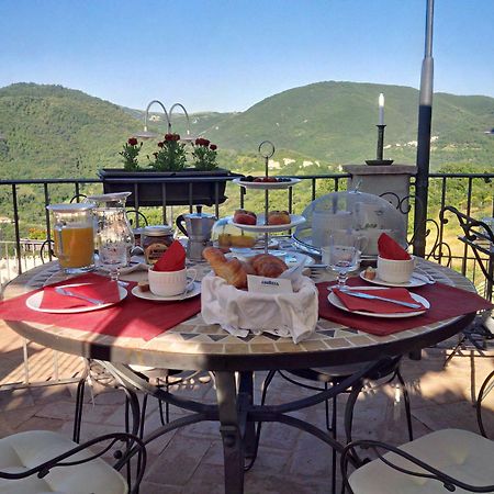 Casale Flaminia Bed and Breakfast Spoleto Buitenkant foto
