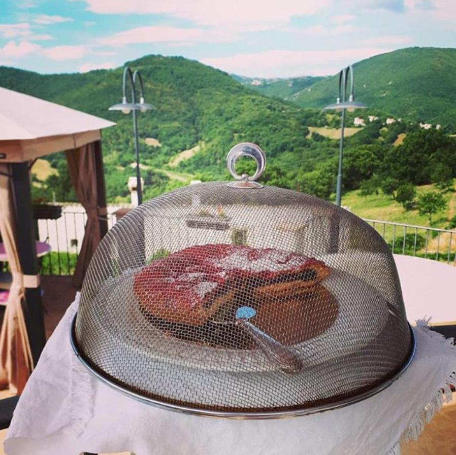 Casale Flaminia Bed and Breakfast Spoleto Buitenkant foto