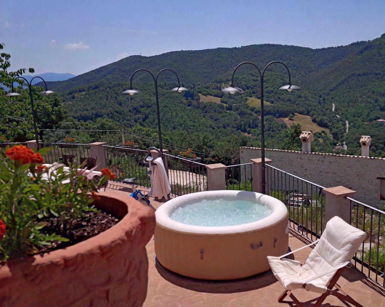 Casale Flaminia Bed and Breakfast Spoleto Buitenkant foto